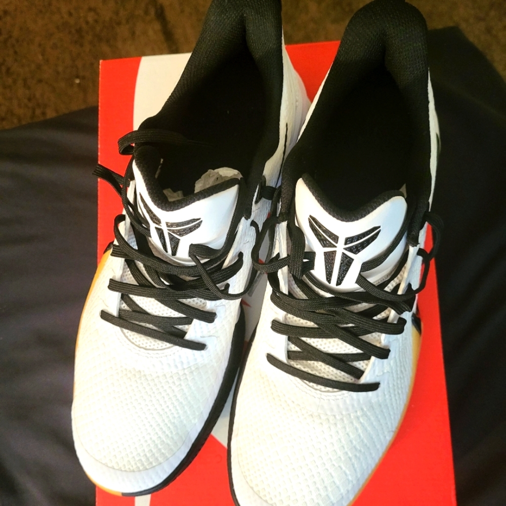 CUSTOM - Nike Air Max Kobe MAMBA